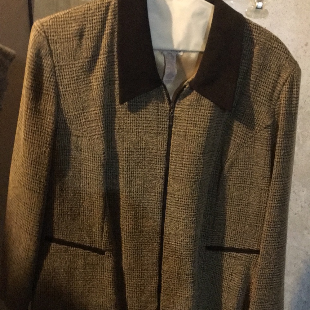 Dry clean only Brown blazer